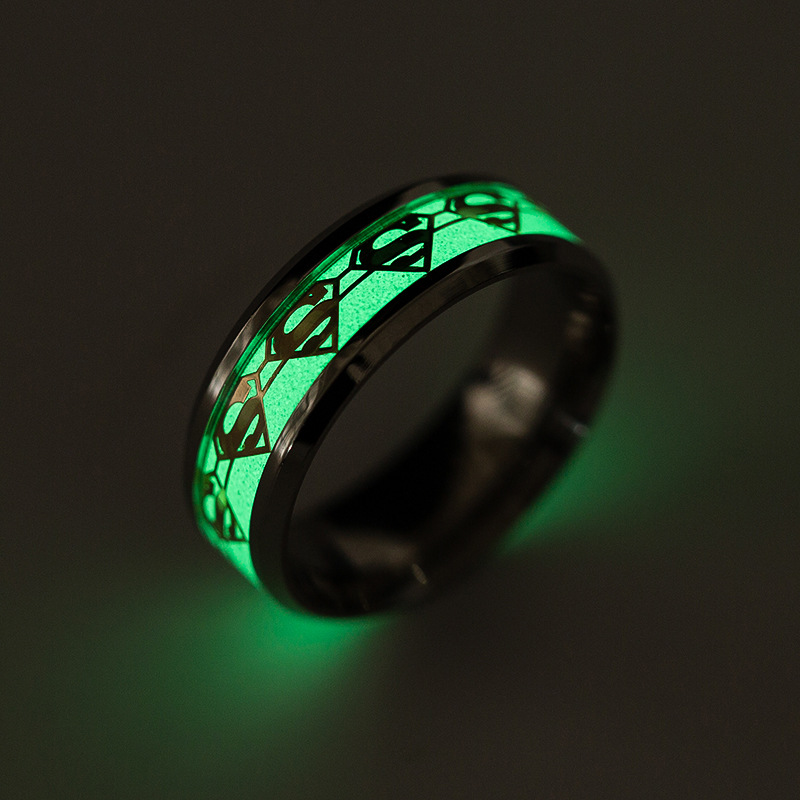 Superman Man stainless steel ring fluorescent ring, Night glow