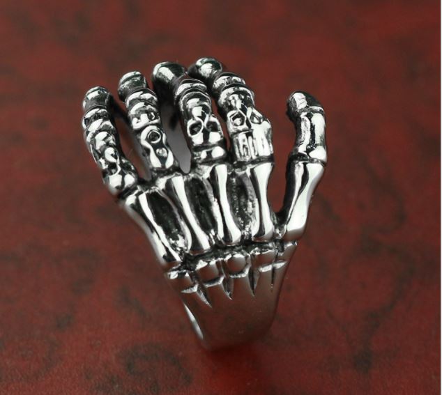 Fashion Skull-hand men  titanium ring