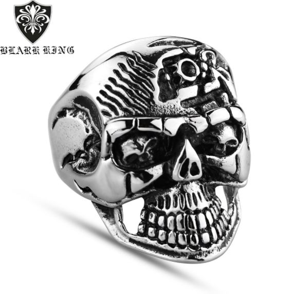 316L stainless steel wearing retro carved skull ring
