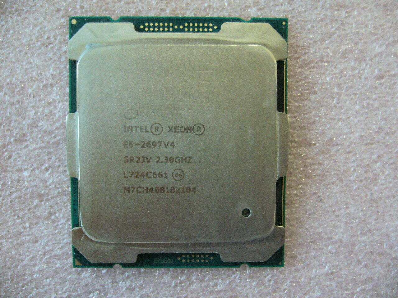 Intel Xeon CPU E5-2697 V4 18-Cores 2.3Ghz LGA2011-3 SR2JV