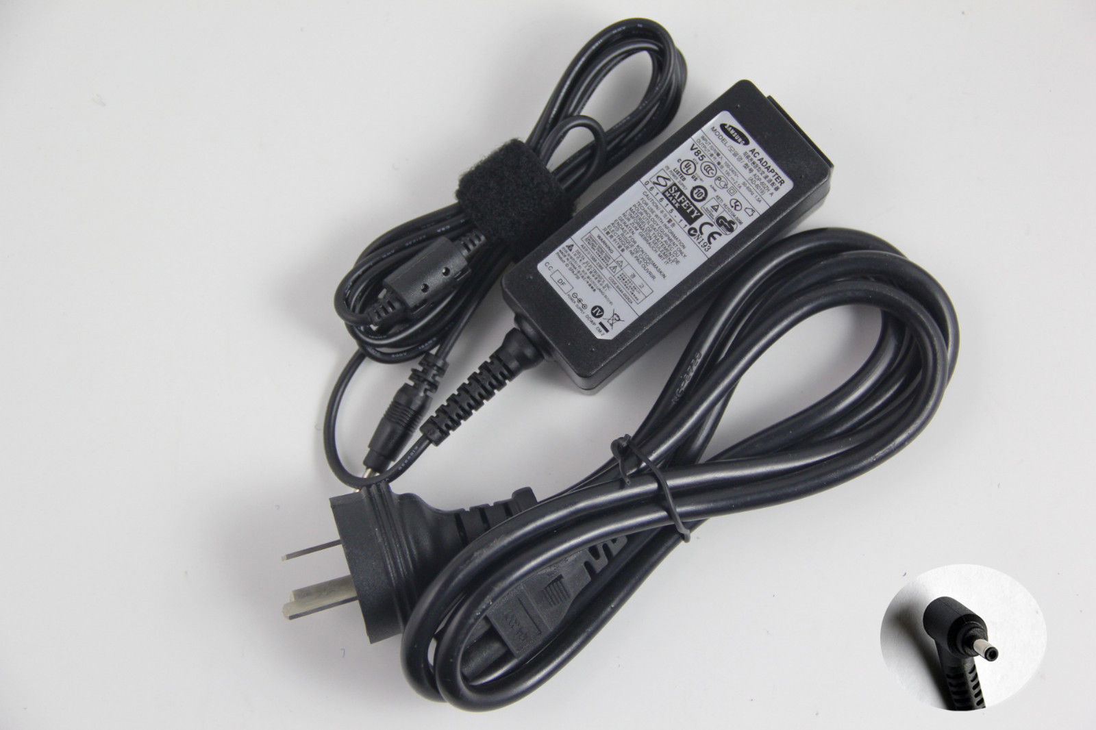 Genuine 40W Power Supply AC Charger Adapter For Samsung AD-4019S, AD-4019SL, PA-1400-14,AA-PA2N40S,AD-4019W, AA-PA2N40L, BA44-00278A, AA-PA3NS40/US,BA44-00279A, PA-1400-14, PA-1400-24